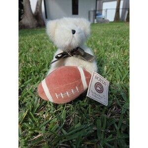 Boyd's Bears #903050 Johnny B Touchdown 8" Plush 2003 w/ Football NWT B8